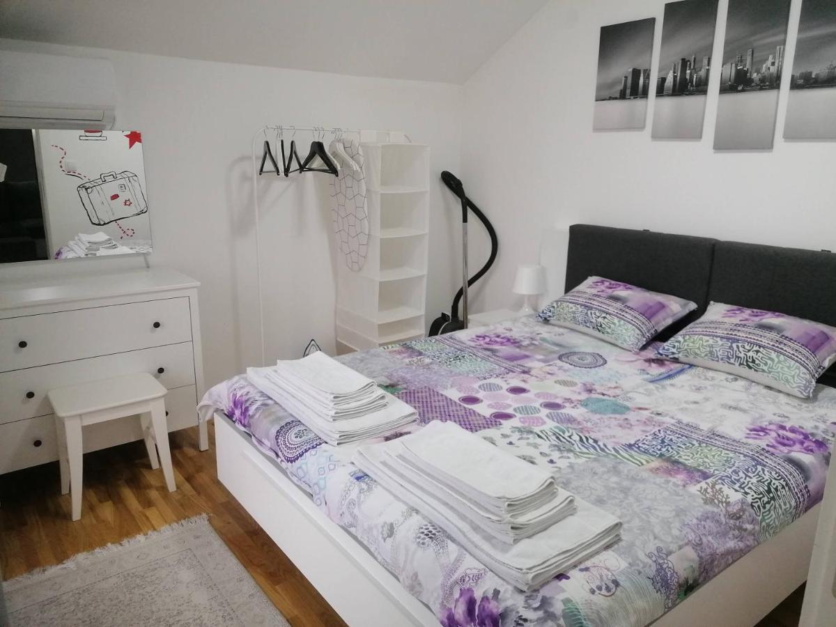 Nenadovic Apartman Obrenovac  Екстер'єр фото